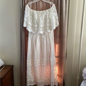 STUNNING Bohemian Off the Shoulder Lace Dress